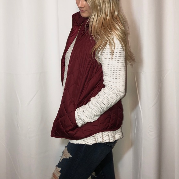 - LIGHT, WINE COLORED VEST - - Picture 4 of 4